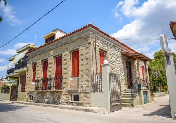 Papoulias Rooms Μονοδένδρι 2