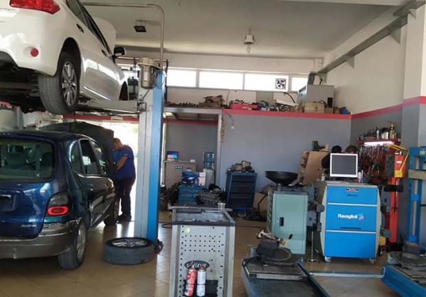 Auto Fix Patras | Συνεργείο Αυτοκινήτων & Φορτηγών, Εγκαταστάσεις 03