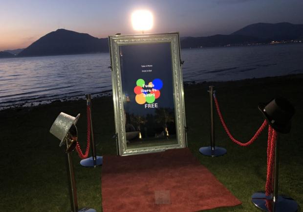 Celebrate Mirror Photo Booth | Πάτρα | Υπηρεσίες Γάμου 2