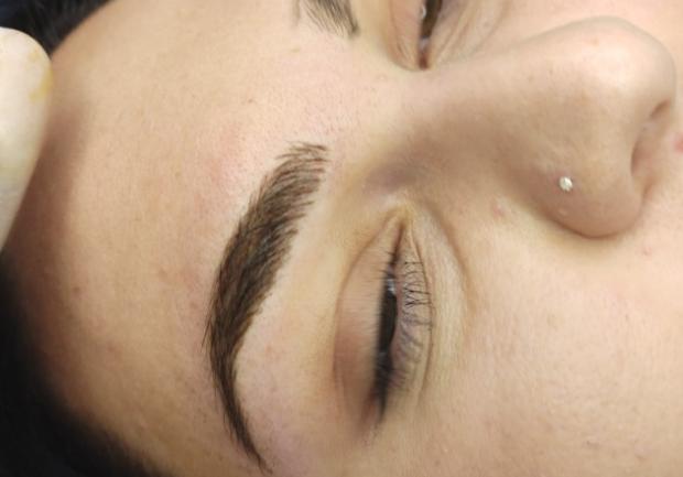 Lash & Brow Boutique | Περιποίηση Φρυδιών | Πάτρα 4
