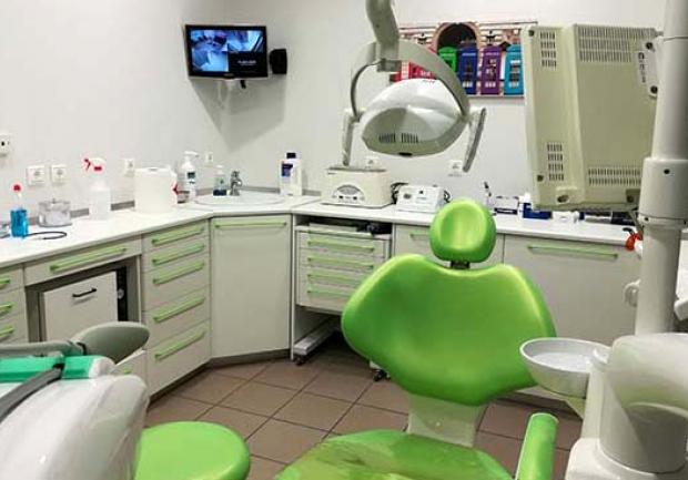 Μακρυπούλιας Δημήτρης | Οδοντίατρος στην Πάτρα, ιατρείο 5