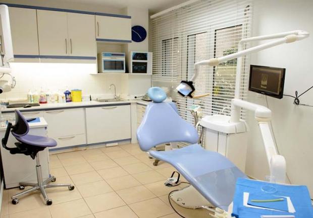 Μπάγιας Ευάγγελος | Οδοντίατρος στην Πάτρα, Εγκαταστάσεις 02