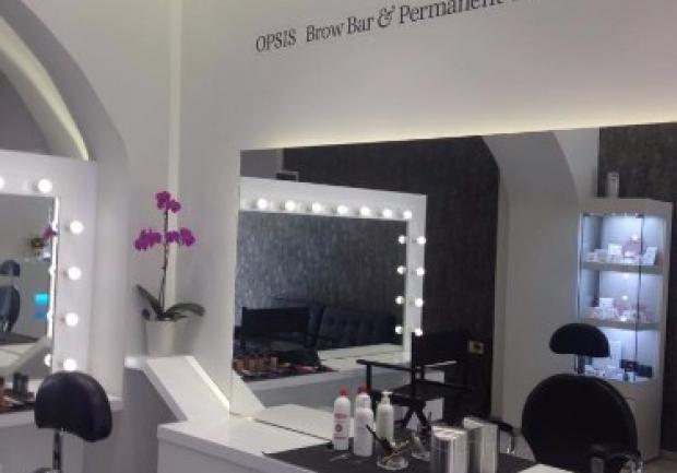 Opsis Brow Bar & Permanent Tattoo στην Πάτρα, Διακόσμηση 02